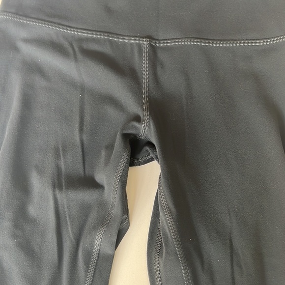 Gray align Lululemon leggings - Picture 2 of 5